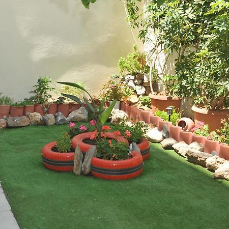 Demi'S Garden Near The Metro Of Athens Apartamento Exterior foto